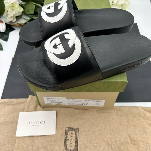 SOLD!!!!!    Gucci  leather/rubber pool, slides size 11, made in Italy - Picture 7 of 9